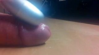 Auto-Sperma mit vibrierender Kugel