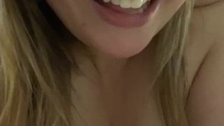 Dildo und Getränke: Snapchat-Party - Vanessa l Summers