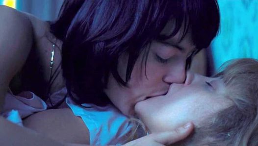Emma Stone lesbo seks na scandalplanet.com