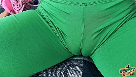 Round Ass Teen Has Deep Cameltoe In Tight Yoga Spandex Pants