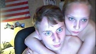Paar aus den USA vor der Webcam erwischt (13. Juni 2012)