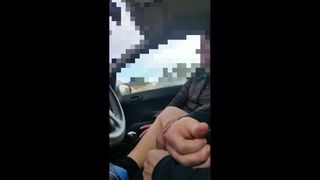 Dick flitst in de auto met mijn getrouwde vriend, deel 1
