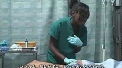 Sri-lankischer Typ fickt schwarzes Mädchen im Krankenhaus