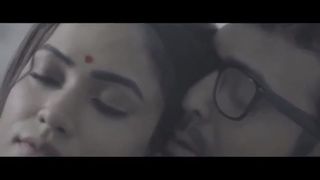 Heiße Romantik mit einer schönen indischen Ehefrau