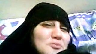 니캅 여성과의 아랍 섹스