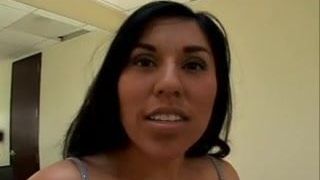 Amateur Latina Ehefrau oral