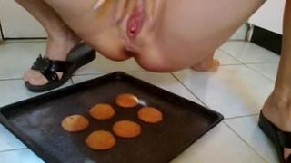 Sniffypanty - auf frisch gebackene Kekse squirten