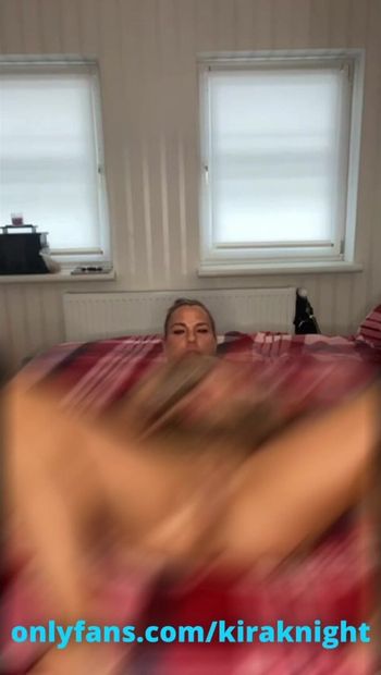 ¡La modelo caliente de Instagram satisface su coño! Video filtrado!