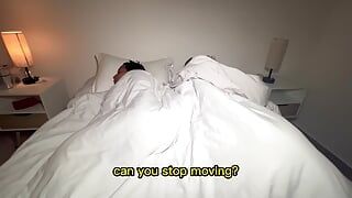 Styvmamma och styvson delar säng och har sex. engelska undertexter