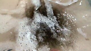 Behaarte Muschi, Unterwasser-Nahaufnahme-Fetisch-Video