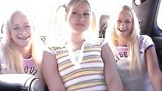 Milton-zwillinge gehen lesben mit blondem teenager