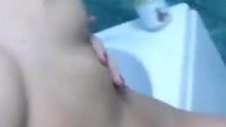 Komal jha erstmals volles nacktes washrom video 2017