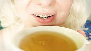 Asmr Video - sfw Clip und entspannende Sounds - trink einen Tee mit mir!