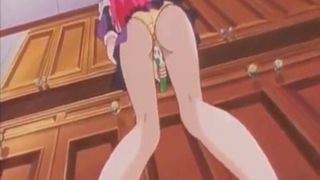 Hentai-Zimmermädchen masturbiert in der Küche