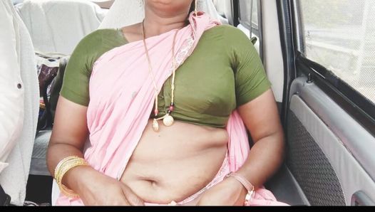 Indische getrouwde vrouw met vriendje, autoseks Telugu vuile praat.