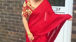 Sari Nepali 