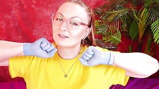 Asmr Video mit medizinischen Nitrile Handschuhen (arya Grander)