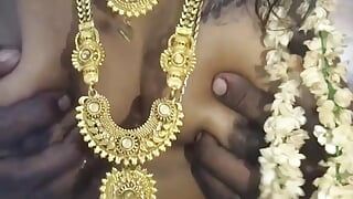 Tamilische ehefrau starker doggystyle mit juwel und blume