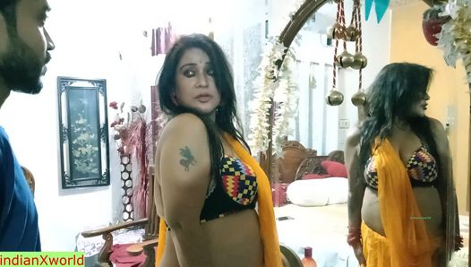 Indische heiße Mutter erstaunliches xxx Ficken mit Teen Stiefsohn! Hindi heißer Sex