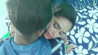 Desi bengalese Boudi marito fa sesso bollente, video di chodai