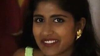 Indisches - nri Mädchen wird von ein paar Typen gefickt