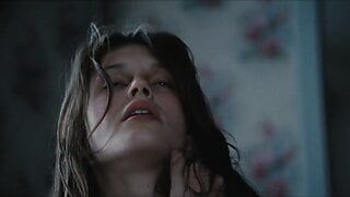 Marine vacth - cena de sexo jovem e bonita em 2013