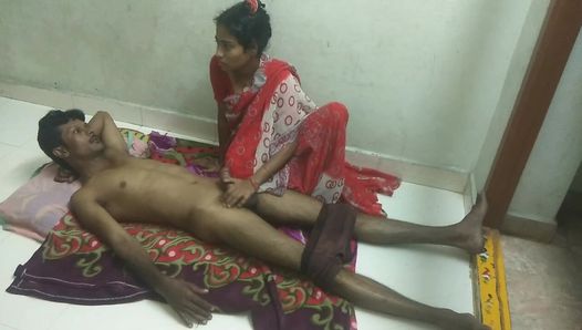 Verheiratete indische ehefrau, erstaunlicher harter sex in ihrer jubiläumsnacht - telugu-sex