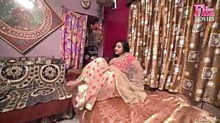 Bengalische vollbusige Tante Sona genießt einen harten Fick, Hindi-Kurzfilm mkv