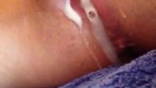 Masturbation und squirtende saftige Muschi Clip # 9