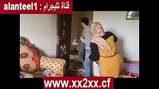 Ägyptische MILF-Ehefrau Doggystyle gefickt