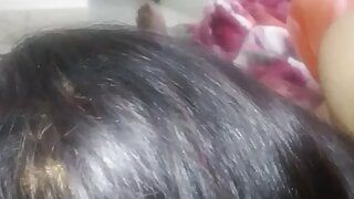 Desi pakistanisches Mädchen lutscht indischen Schwanz