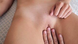 슈퍼 발정난 젖은 십대의 사정, 애널 오르가즘과 사정