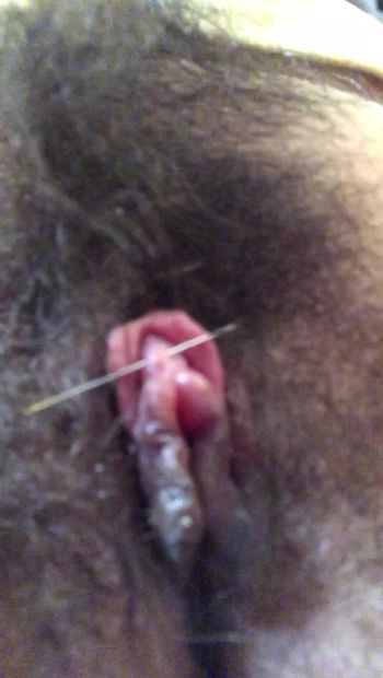Klitoris-Nadelpiercing