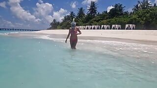 Seks op het eiland van Losbandigheid. De Malediven is een paradijs voor geliefden