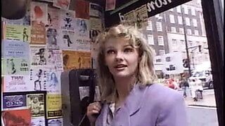 Leonora st john - anal retro británico de la década de 1990