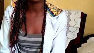 Mercy mwangi kenyan Pornostar singt für ihre Sexliebhaber