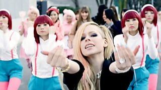 Przywitaj się z kotkiem Avril Lavigne - pmv