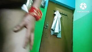 Индийская тетушка занимается хардкорным сексом раком - индийская девушка с сексуальным телом, большими сиськами, большой задницей