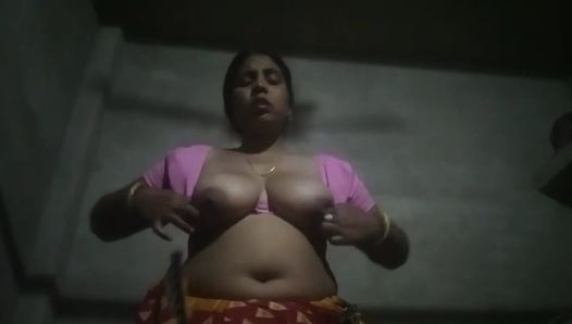 Indisches heißes bhabhi in offenem sexy video