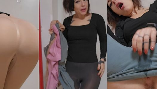 Modeling 4 pantaloni de yoga și ejaculare peste tot