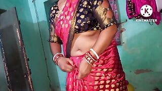 Heißes sexy bhabhi macht sari-show