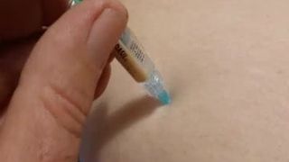 Medizinische Injektion in den Arsch