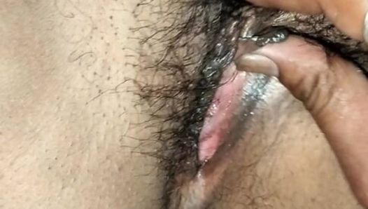 Indian hot desi bhabi fingring sex
