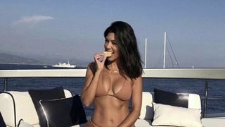 Kourtney’s body – wow