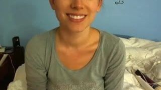 Lelu Love-Webcam: Oben-ohne-Chat-Hintern knallt