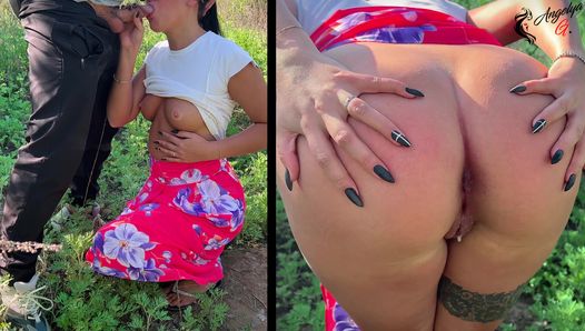 Doggystyle Creampie mit Blowjob in der Natur von einem Mädchen in einem Kleid