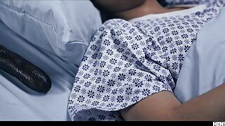 Verkliga livet hentai - asiatisk brud knullad hela vägen igenom på sjukhuset
