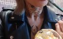 Alla Hale: Niegrzeczna blondynka miga na Starbucks