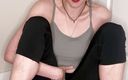 Roxie Madison Kenton 69: Prostituta apertada rosa suculenta esguichando buceta goza em leggings