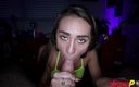 Jack Sterling: Sexual adolescente Mackenzie Mace chupa pau duro para facial